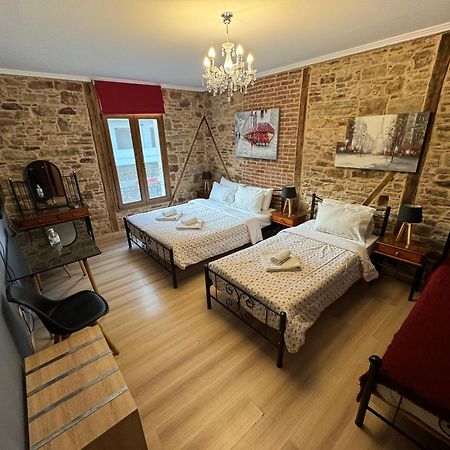 Ionia Rooms Chios Town Extérieur photo