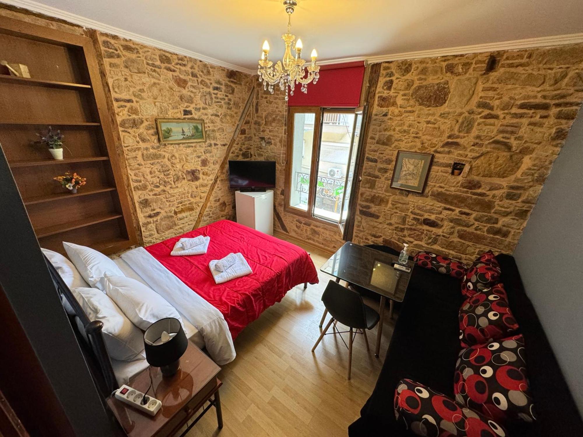 Ionia Rooms Chios Town Extérieur photo