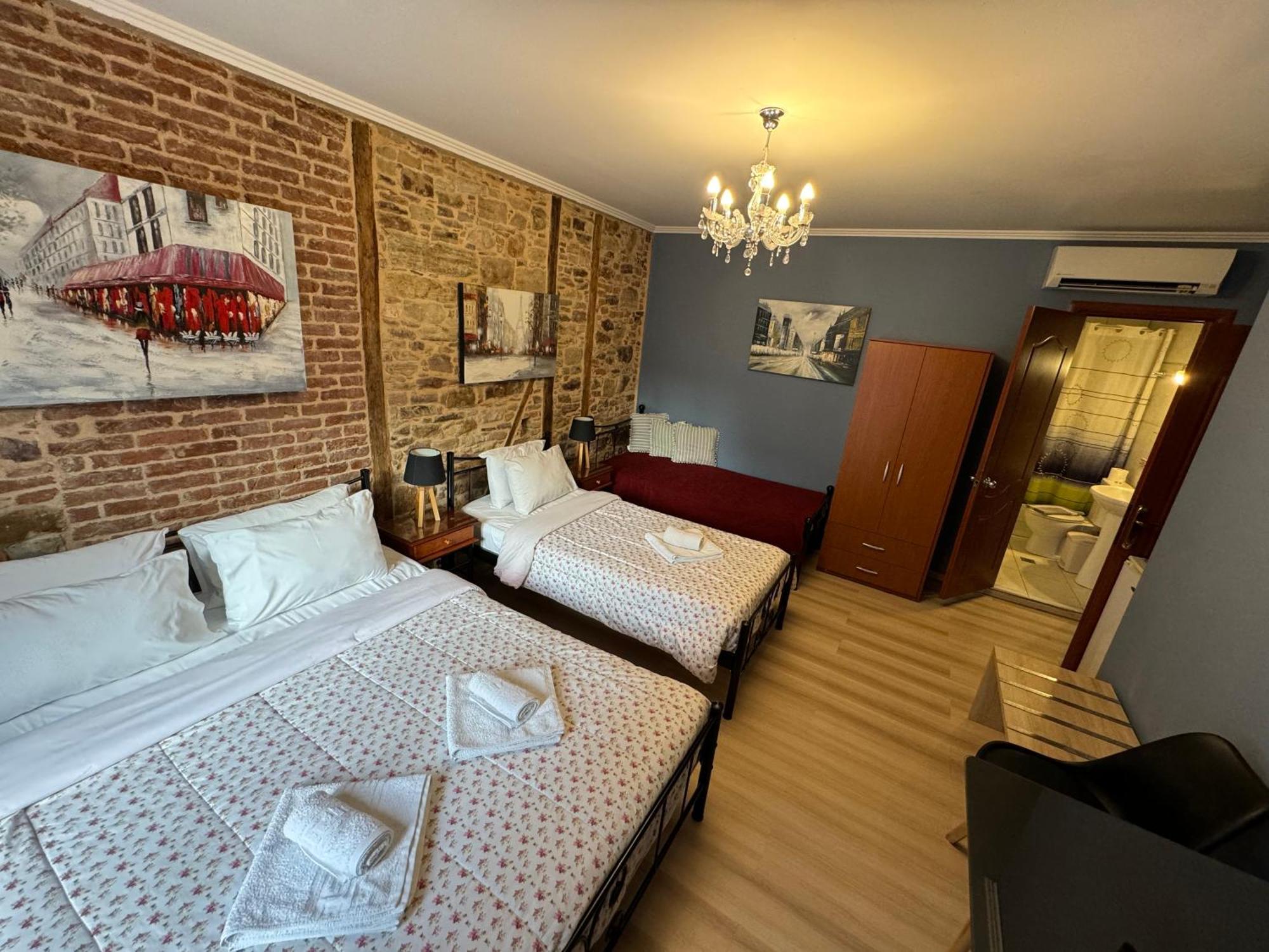 Ionia Rooms Chios Town Extérieur photo