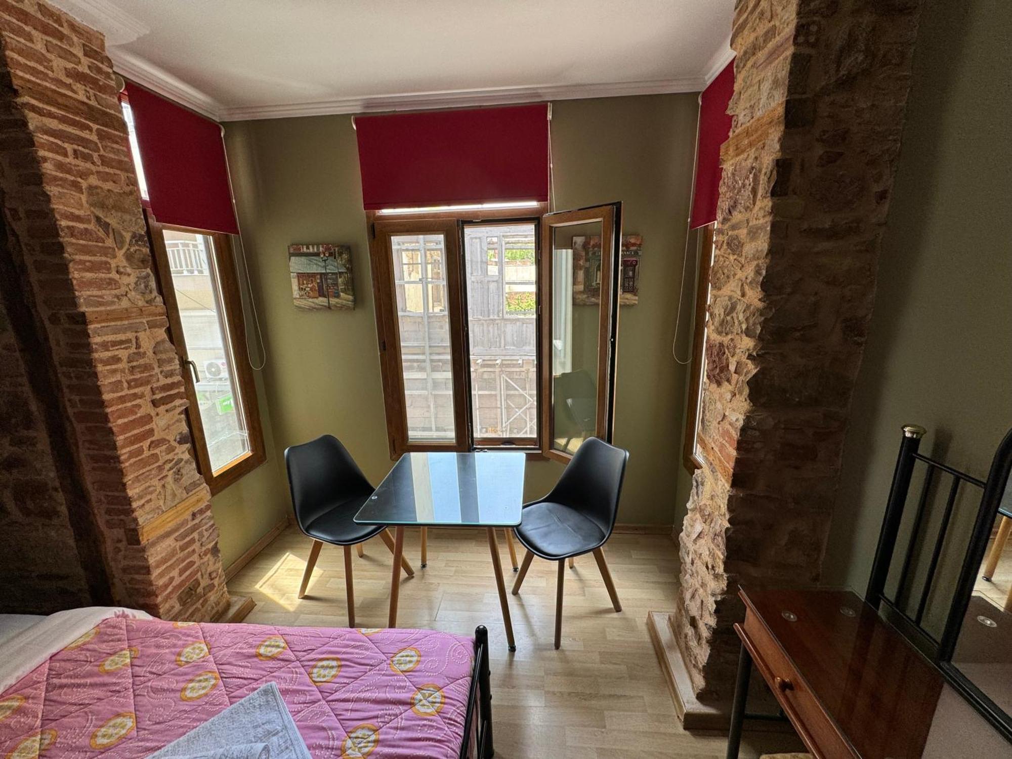 Ionia Rooms Chios Town Extérieur photo