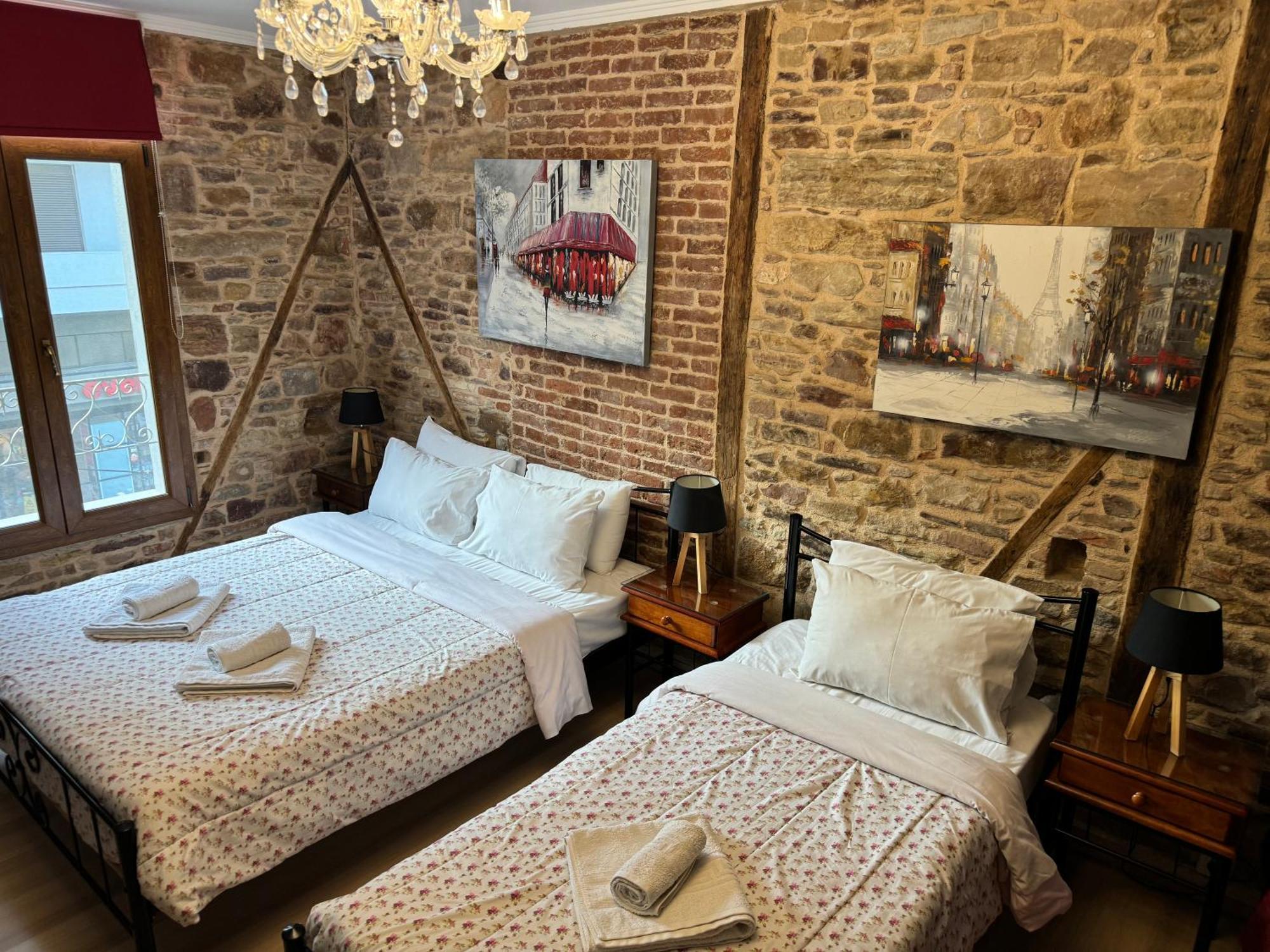 Ionia Rooms Chios Town Extérieur photo