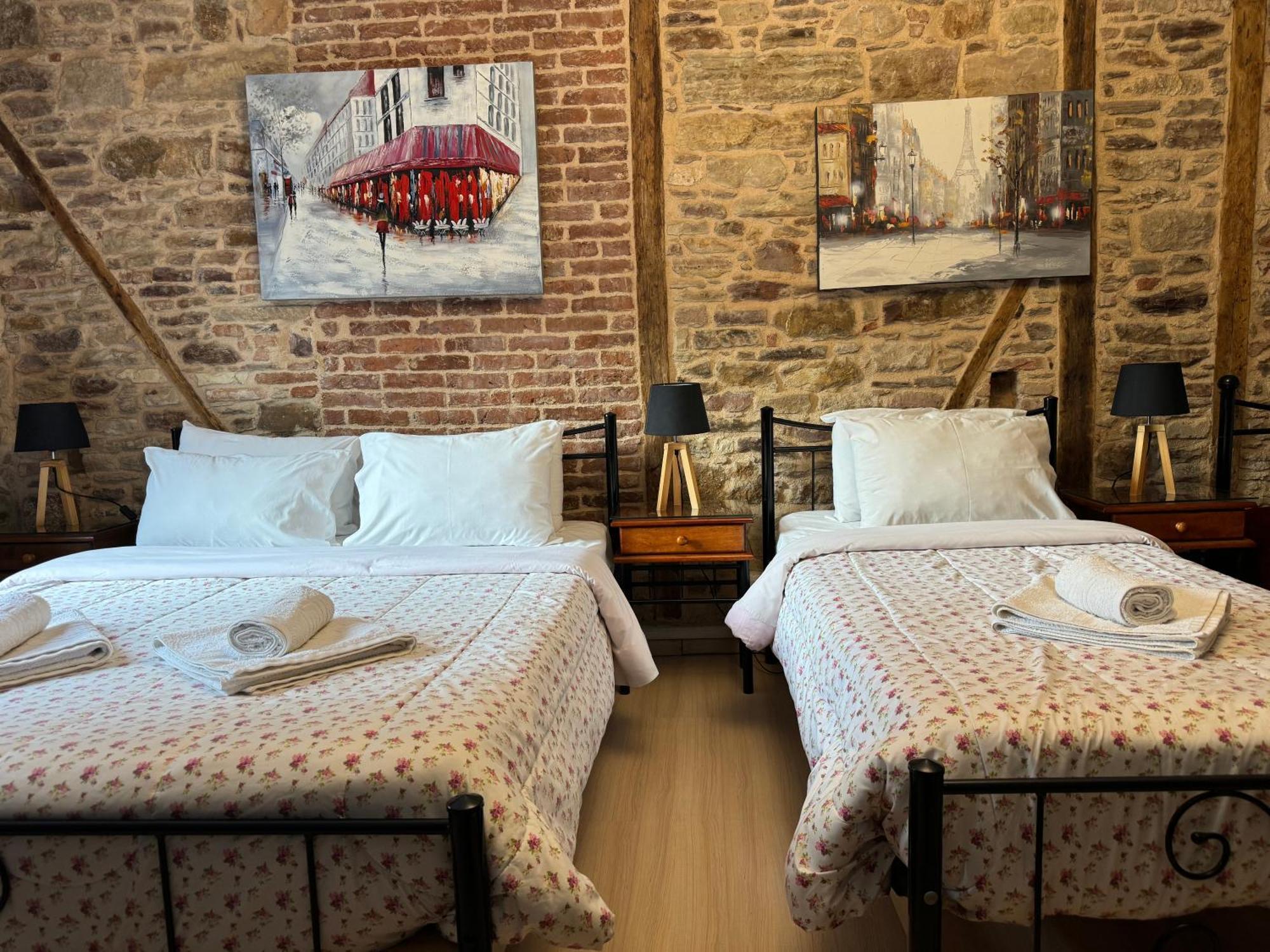 Ionia Rooms Chios Town Extérieur photo