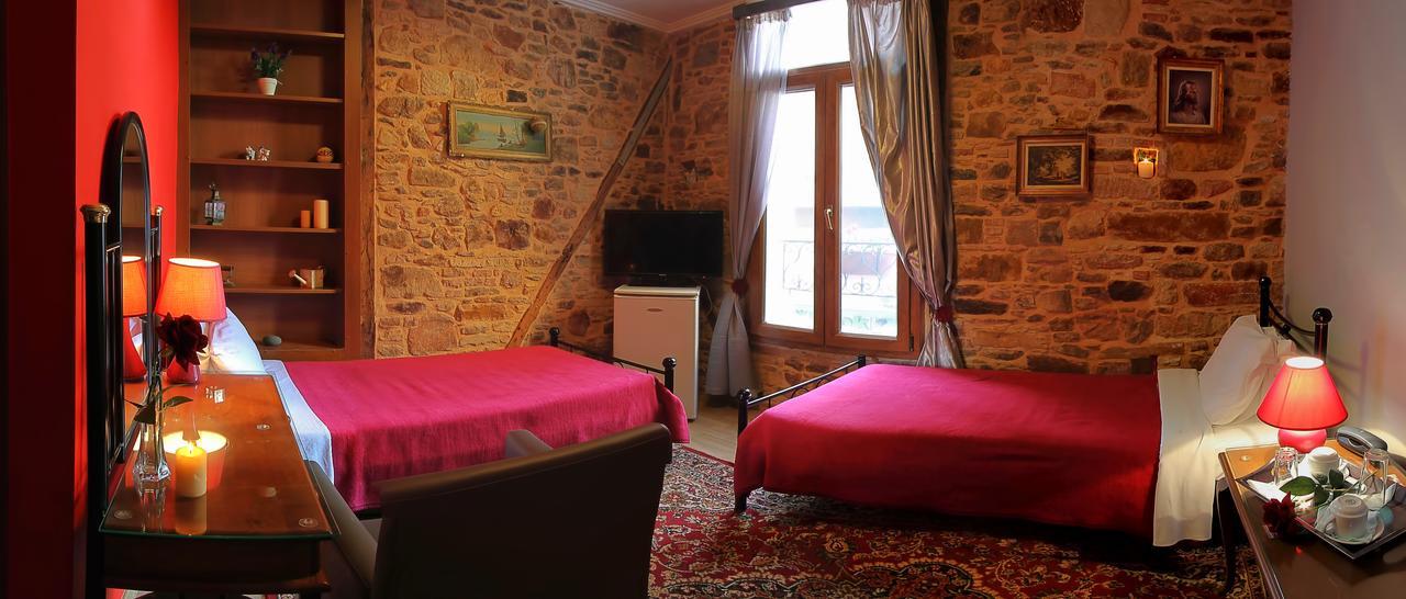 Ionia Rooms Chios Town Extérieur photo