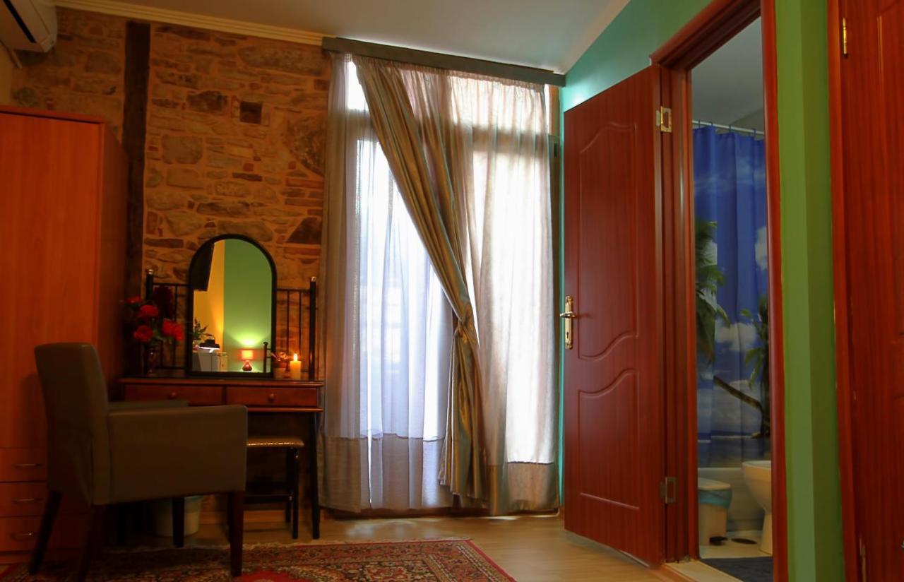 Ionia Rooms Chios Town Extérieur photo